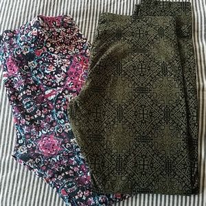 2 pairs of Arizona leggings